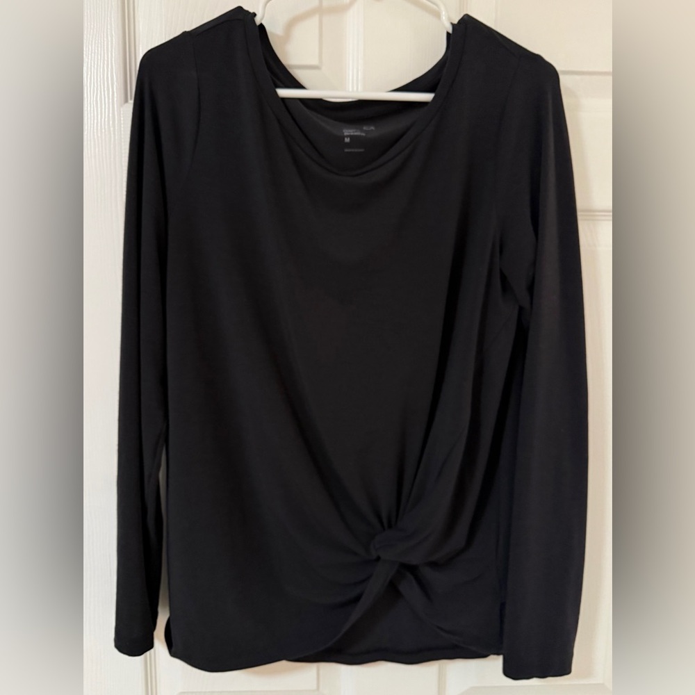 GAP FIT Black Long Sleeve Knot Front Top